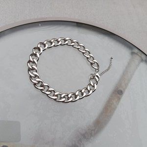 chunky silver necklace choker length, adjustable size from 17-20 inches